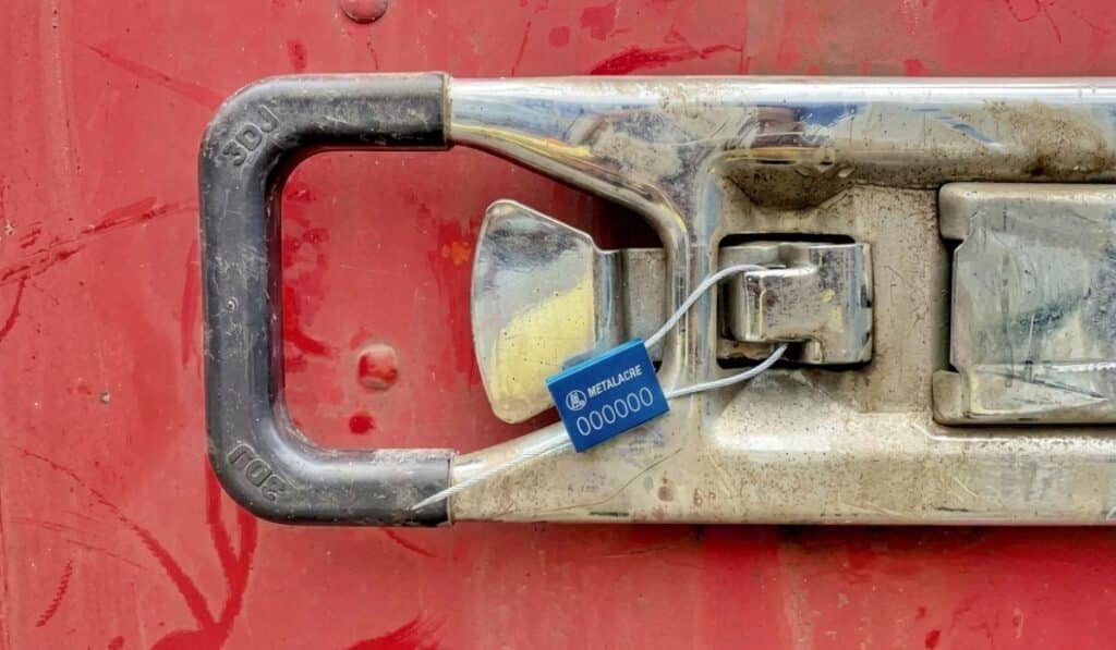 Lacre com cabo de aço 30 cm numerado da Metalacre